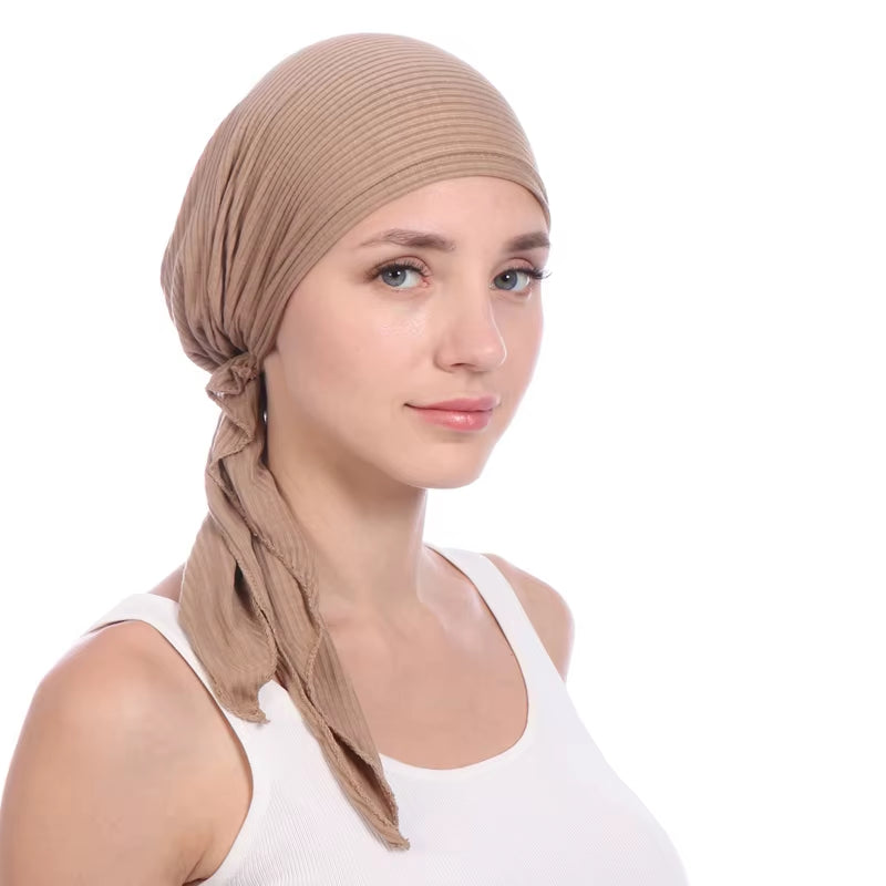 Turbante Bonnet de Color Sólido para Mujer | Gorro Interior para Hiyab, Moda y Comodidad"